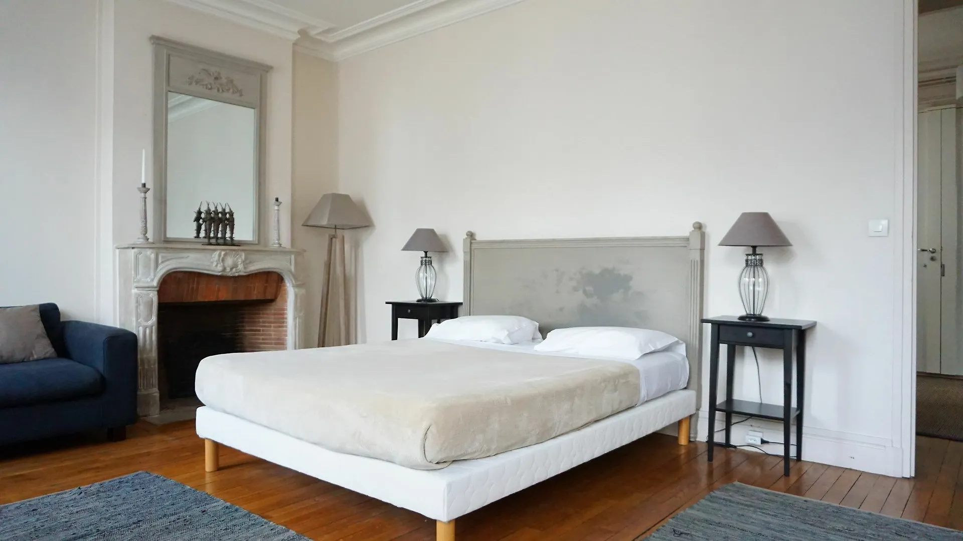 Etoile - 2 Pieces - 104 M² - Paris 8 Apartment