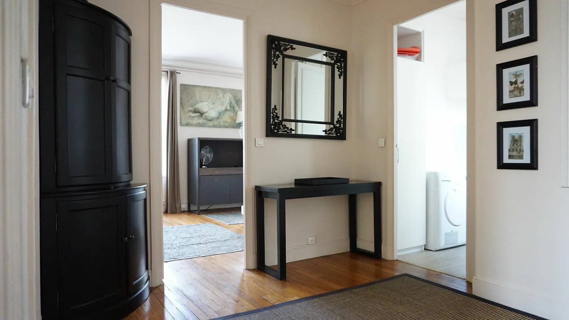 Etoile - 2 Pieces - 104 M² - Paris 8 Apartment France