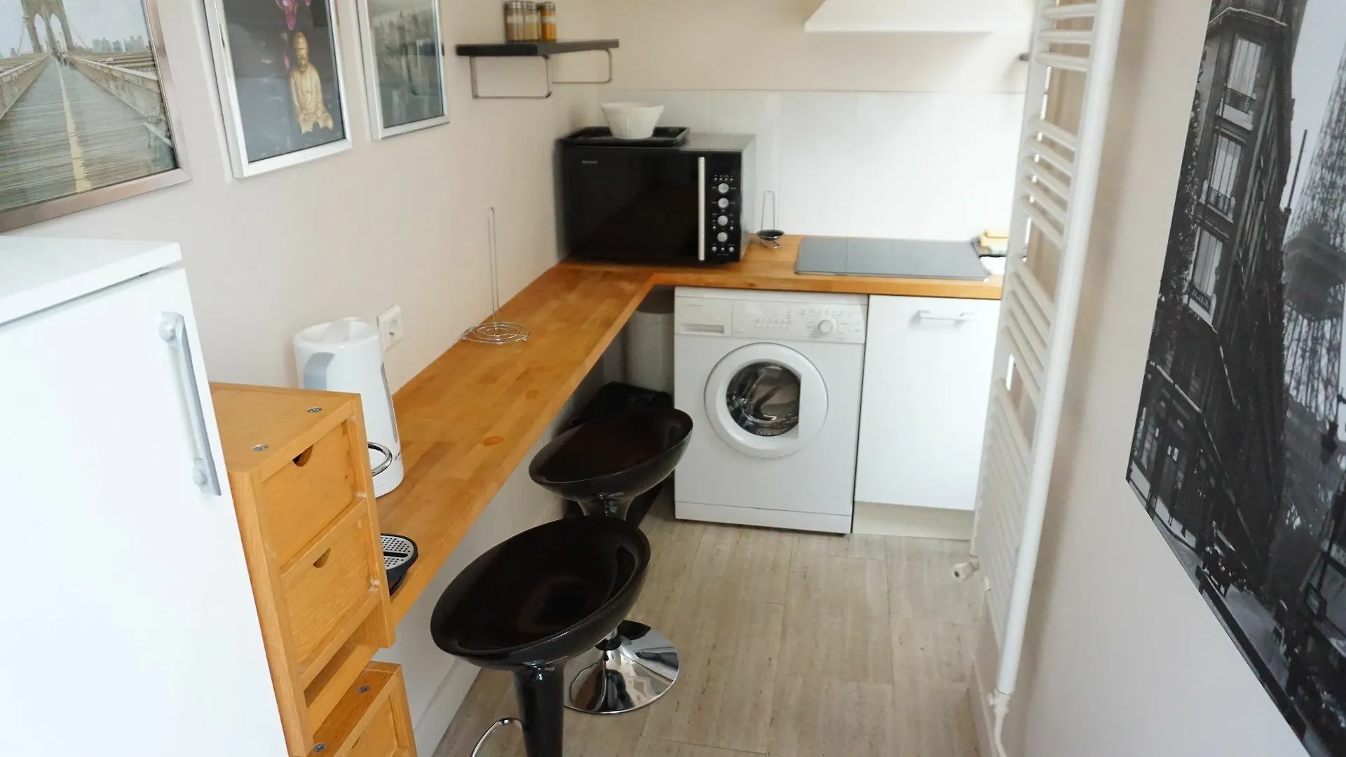 Etoile - 2 Pieces - 104 M² - Paris 8 Apartment 0*,  France