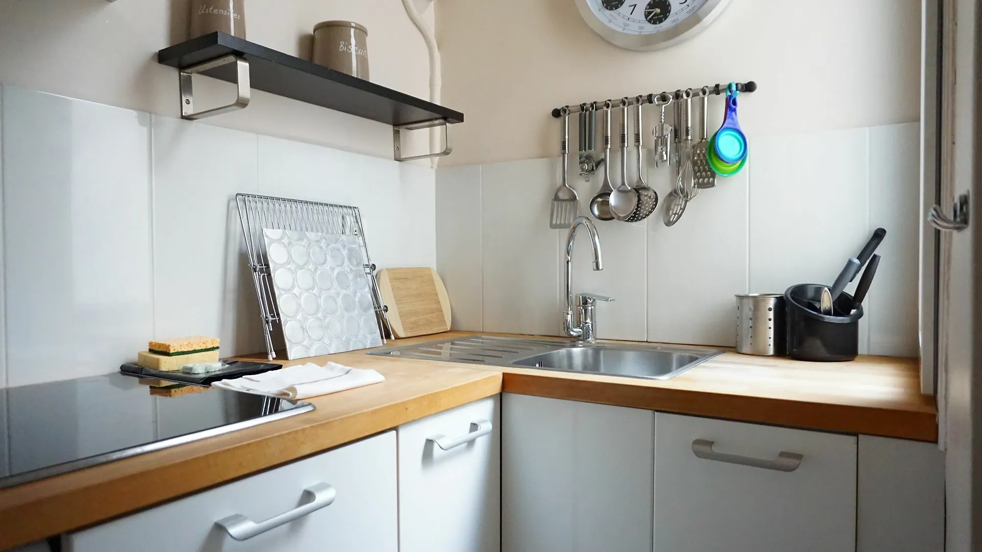 Etoile - 2 Pieces - 104 M² - Paris 8 Apartment 0*,  France