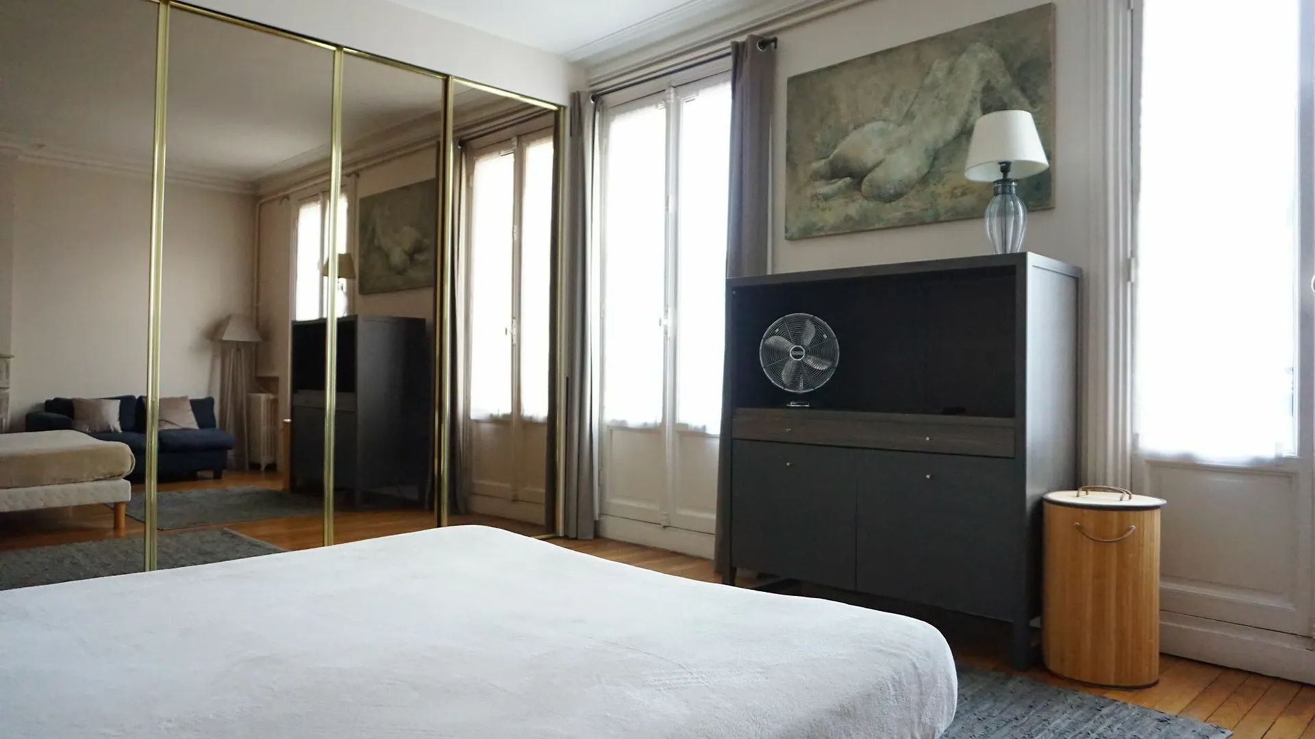 Etoile - 2 Pieces - 104 M² - Paris 8 Apartment